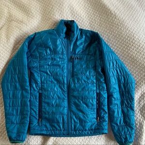 Lightweight Men’s REI puffer jacket size small